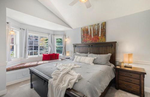 The Victorian off Main Street - Foto 16