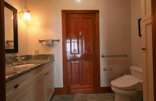 Luxury Oceanview Estate - Photo 4