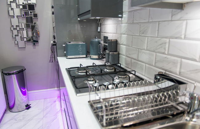 Aphrodite Suites Huddersfield - Foto 8