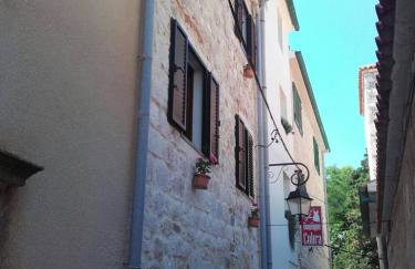 Old town house - Photo 34