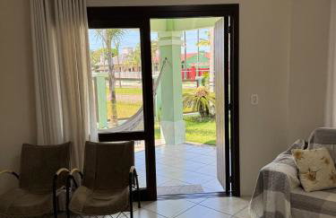 Excelente CASA 2 quadras do mar - Foto 24