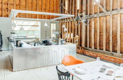 Grand Suffolk Barn Conversion - Foto 30