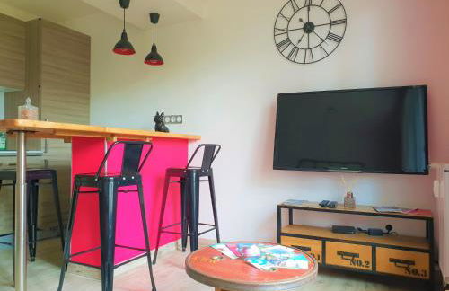 Gare - Polygone Scientifique - Palais de Justice - Foto 14