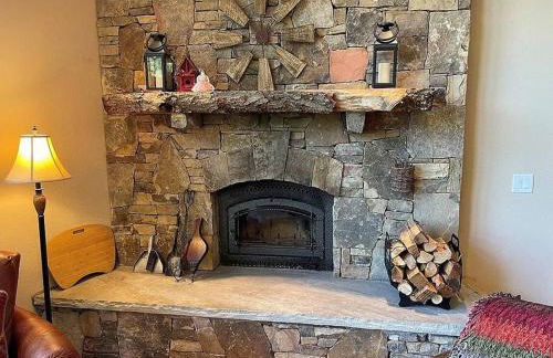 --Mountain Chalet Getaway with Breathtaking View Next to Tail of Dragon-- - Foto 46