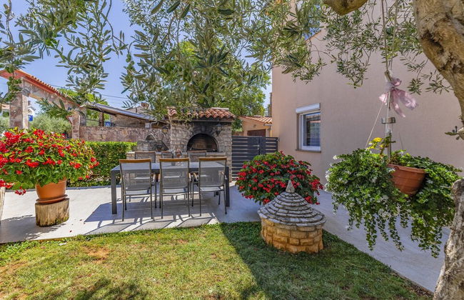 Villa in Peroj With Pool Near Beach - Foto 29