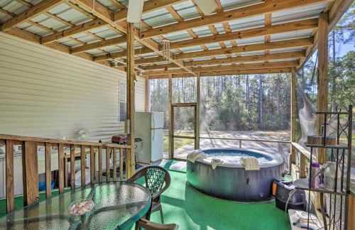 Keaton Beach Escape with Hot Tub Less Than 2 Mi to Shore - Foto 18