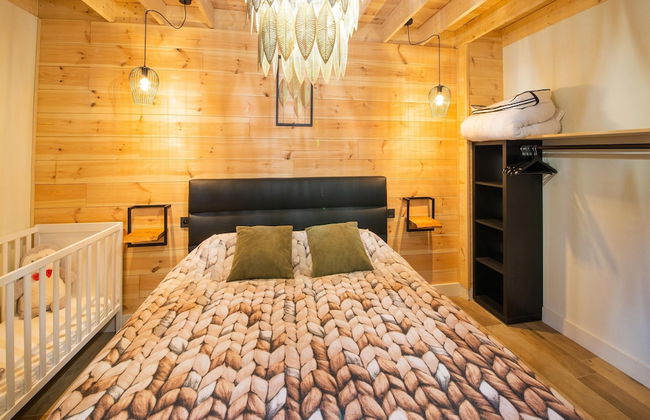 Escape With Heated Pool - Photo 5