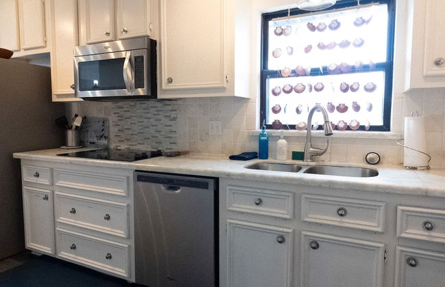 Walk to the Beach Ocean Views Yard Game Room - Foto 10