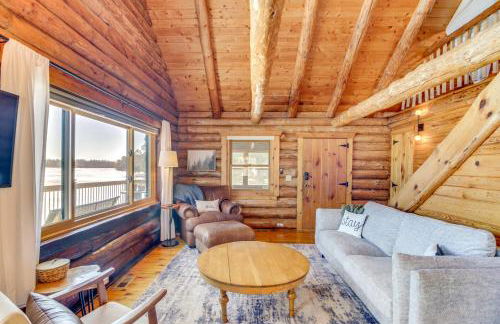 Lakefront Park Rapids Cabin with Decks and Boat Dock! - Foto 4