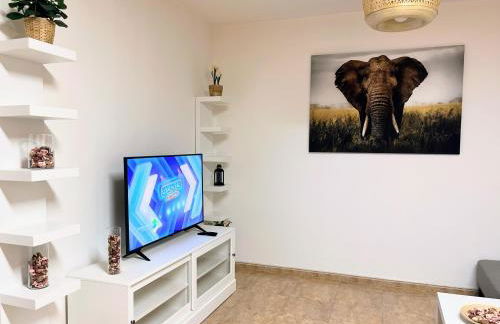 Melo Home 1 Near Airport, Elevator - Foto 11