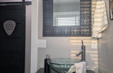 Meet Virginia less than 1 mile from casino and downtown - Photo 16