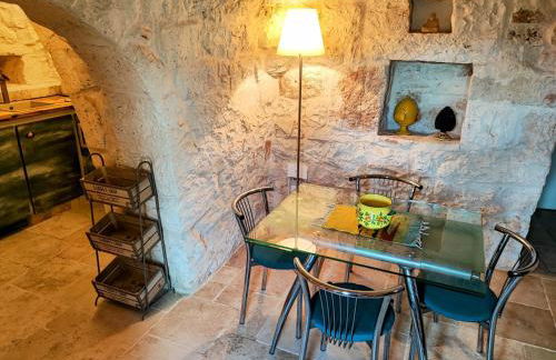 Trullo Amalia con piscina privata - Foto 11