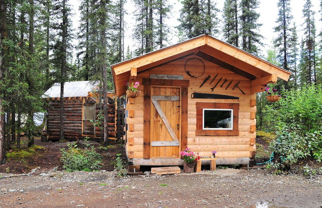 Blackburn Cabins - Photo 7