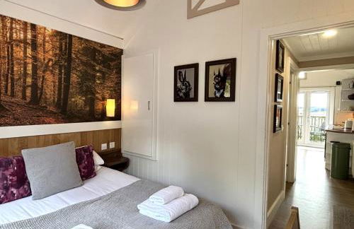 Fox Lodge with Hot Tub - Foto 20