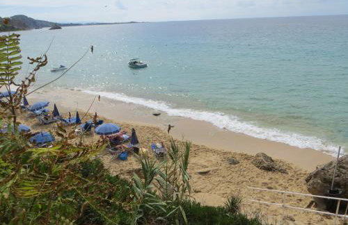 Regina Apartments - Photo 8