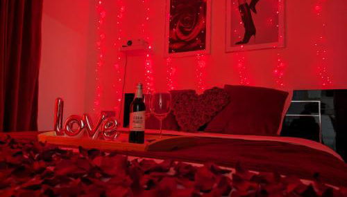 L'émeraude - Cocon Amoureux Balnéo,Clim,Balcon - Foto 2