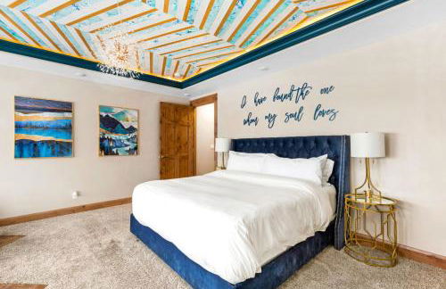 Great Falls Luxe Haven 4BR Gym Office and Hot Tub - Foto 24