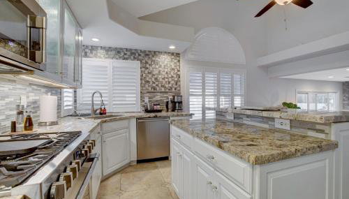 Beautiful 5BR w/King Beds, Pool & Hot Tub, Games - Foto 5