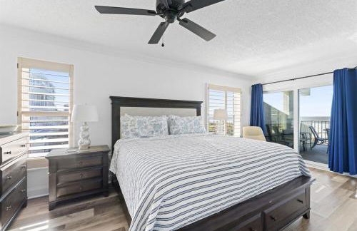 Beachfront 3-Bed I Location! Stunning Sunsets - Foto 14