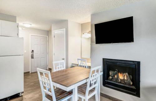 Riverfront Condo Next to Park and Downtown Bend - Foto 12