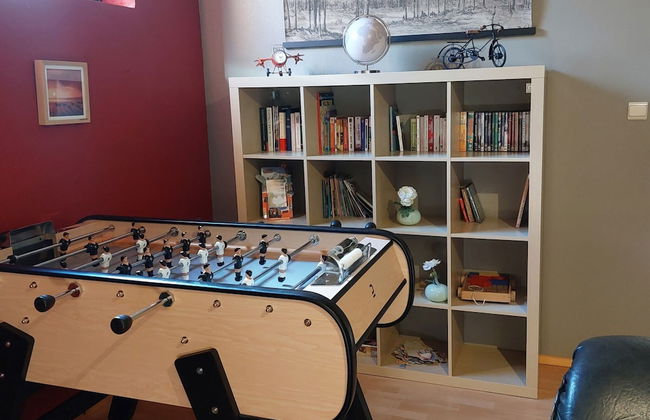 Rustic Holiday Home with Sauna & Hot Tub in Wooded Area - Photo 29