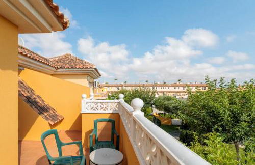 Pretty Bungalow With Private Garden - Foto 8