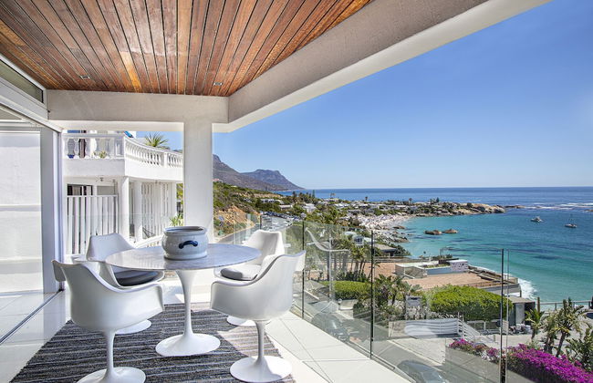 Clifton YOLO Spaces – Clifton Beachfront Penthouse - Photo 41