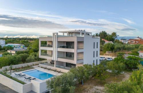 Panoramica apartment w balcony and swimming pool - Foto 4