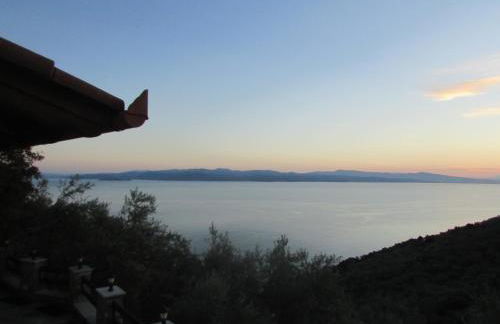 Το Σπιτι με την Σπηλιά - Foto 27