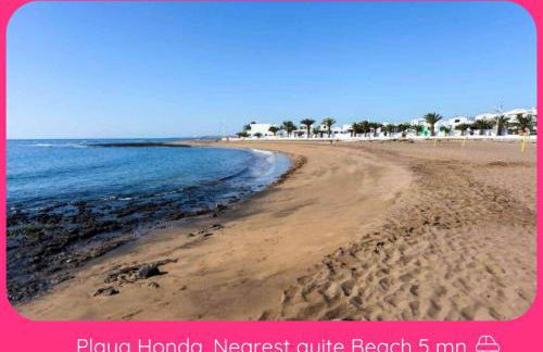 Full Relaxation - Private Villa - Sea View - Stunning Garden - 2 Terraces - 2 Bedrooms - Wifi - Parking - Washing Machine - Foto 34