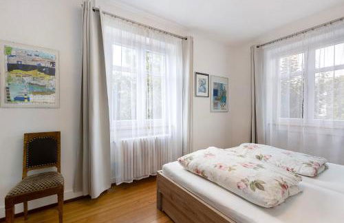 Rotes Haus über den Weinbergen - Foto 17