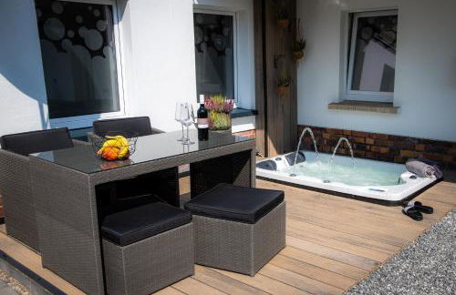 Unterschlupf Radeberg mit Garten & Whirlpool - Foto 31