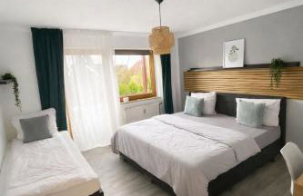 Stylische Wohnung am BF Germersheim Business & Monteure - Photo 1