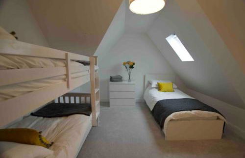 New stylish 4 bed house moments from Clacton beach - Foto 9