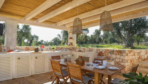 TD Trulli di Carole Renovated Trulli With Pool - Foto 3