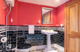 The Doune, Luxury Traditional Country House with hot tub - Photo 9