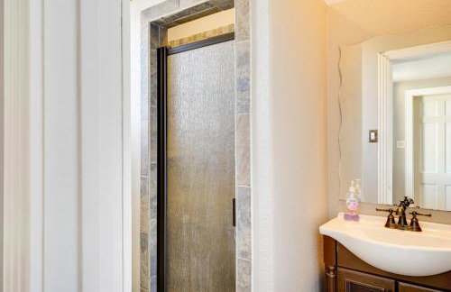 Secluded Ranch with Courtyard about 4 Mi to Odessa! - Foto 31