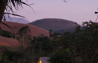 Cabana do lago no Sitio Paraiso Joao de Barro - Foto 1