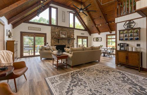 Country Chateau w Hot Tub Near Wine Trail - Foto 8