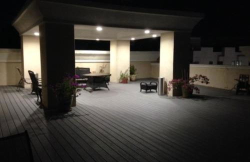 Woodland Oasis 2BR With FREE PARKING - Foto 7