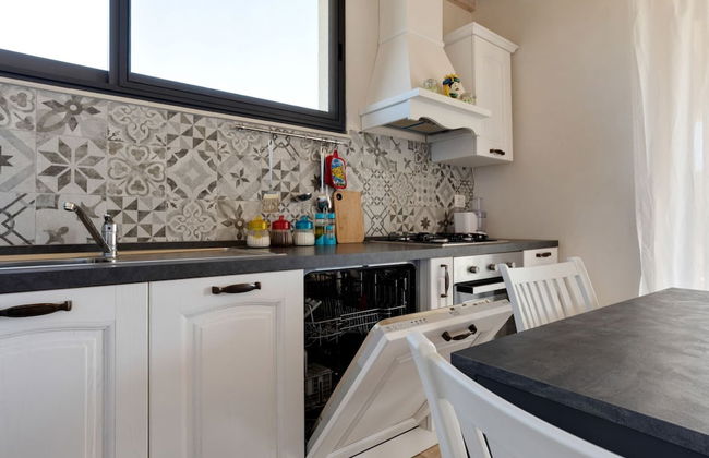 Belvilla by OYO Comfy Villa in Noto With Garden - Photo 13