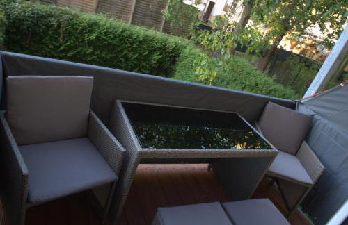 BlissPlace 3 Zi Premium Apartment nahe GETEC Arena mit Kingsize Betten und Balkon - Foto 4