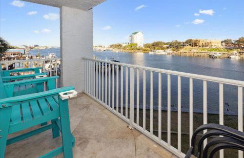 Dolphin Point 305b 2 Bedroom Condo by RedAwning - Foto 1