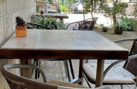 Omis apartment - near beach and town center, ground floor with small garden - Foto 52
