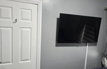 Manchester - House - Sleeps 6 - Parking - Garden - Foto 21