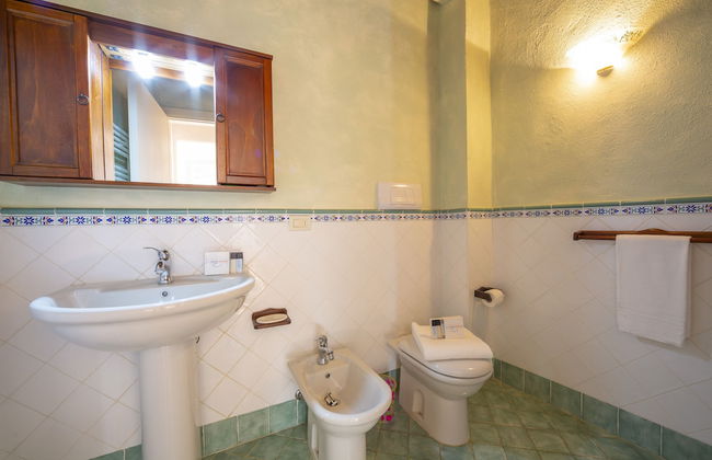 Liano Iris - Terrace & parking place - Foto 15