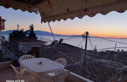 Menidi apartment Β - Foto 1