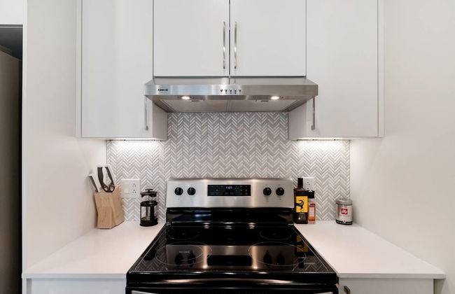 Discover Little Italy From a Bright Apartment - Foto 12