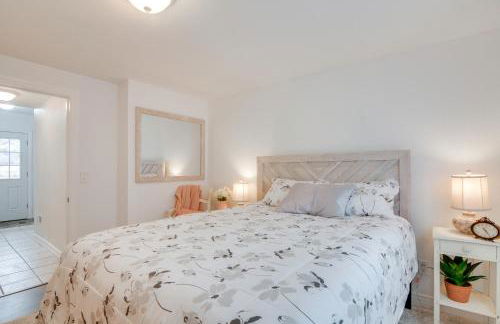 Cozy Mtn-View Retreat with Yard Near Hiking and Golf! - Foto 14