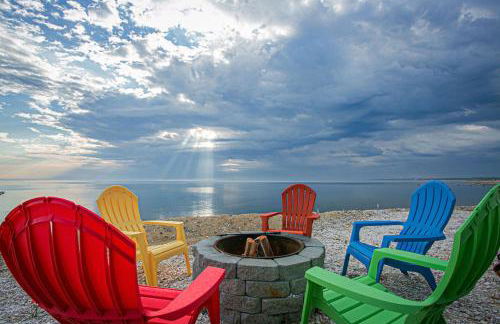 Oceanfront Cape Cod House by Rock Properties - Foto 7